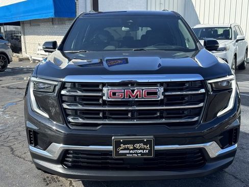 Used 2025 GMC Acadia Elevation image 2