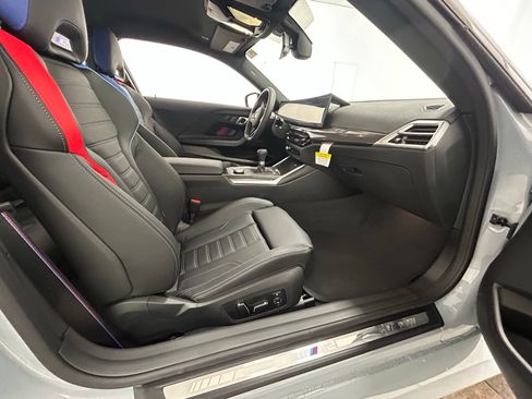 Used 2025 BMW M2 w/ Lighting Package RWD image 71