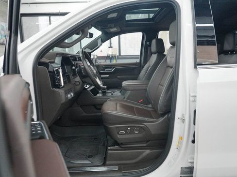 Used 2024 GMC Sierra 1500 Denali w/ Denali Reserve Package AWD/4WD image 27