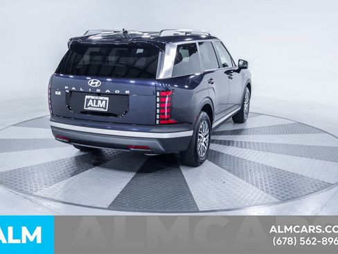 Used 2026 Hyundai Palisade SEL FWD image 9