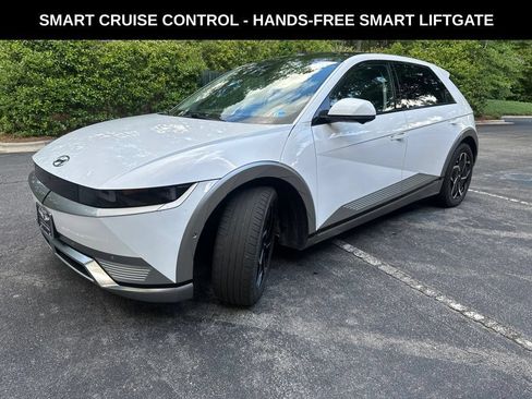 Used 2023 Hyundai Ioniq 5 Limited RWD image 2