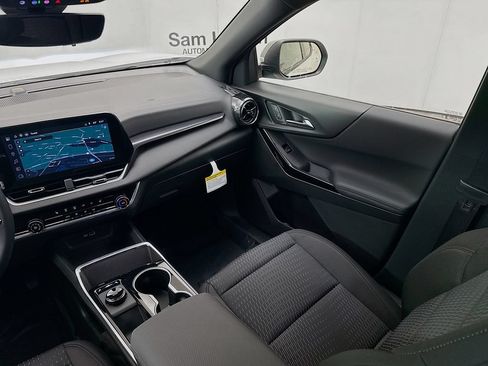 New 2026 Chevrolet Equinox LT FWD image 23