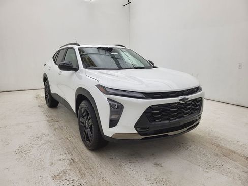 New 2026 Chevrolet Trax ACTIV w/ Sunroof Package image 12