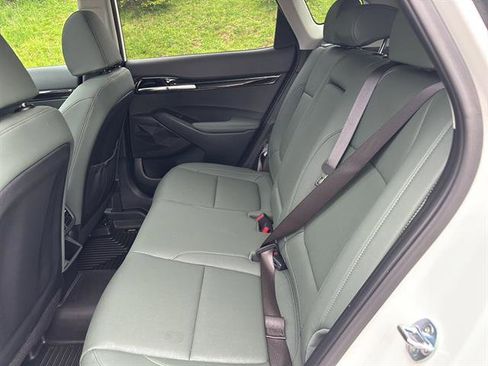 Used 2024 Kia Seltos SX w/ SX Sunroof Package AWD/4WD image 16