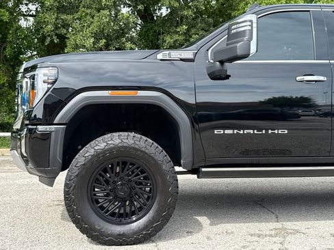 Used 2025 GMC Sierra 2500 Denali w/ Denali Reserve Package AWD/4WD image 5