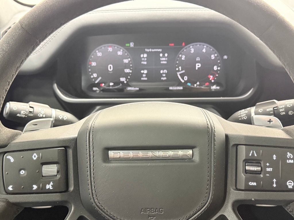 Used 2023 Land Rover Defender 110 V8 AWD/4WD image 29