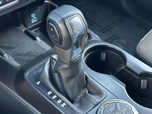 Used 2025 Ford Bronco Outer Banks AWD/4WD image 24