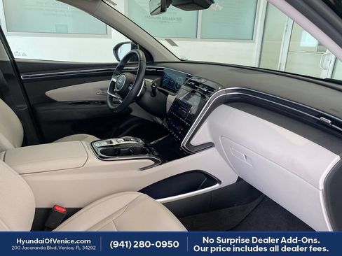 Certified 2024 Hyundai Tucson SEL AWD/4WD image 17