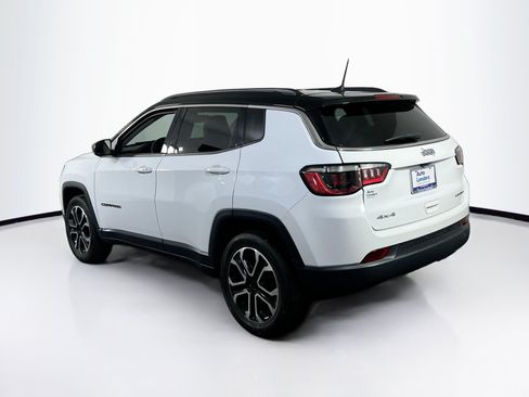 Used 2022 Jeep Compass Limited AWD/4WD image 7