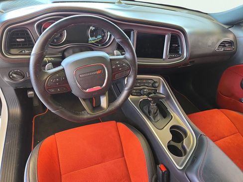 Certified 2022 Dodge Challenger R/T Scat Pack image 19