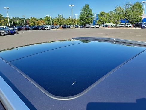 New 2025 Nissan Kicks SR w/ SR Premium Package image 10