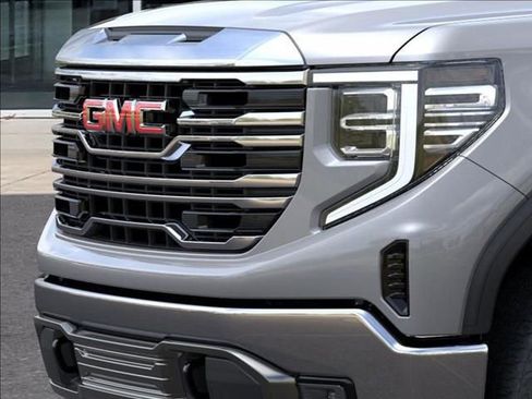 New 2026 GMC Sierra 1500 SLT w/ SLT Convenience Package AWD/4WD image 13
