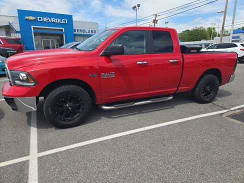 Used 2015 RAM 1500 Classic SLT AWD/4WD image 1