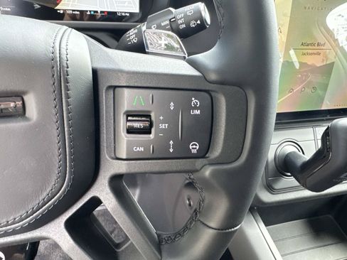 New 2026 Land Rover Defender 110 OCTA AWD/4WD image 29