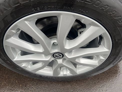 Certified 2022 Nissan Rogue Sport S image 44