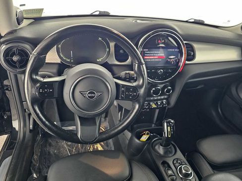 Used 2024 MINI Cooper SE FWD image 16