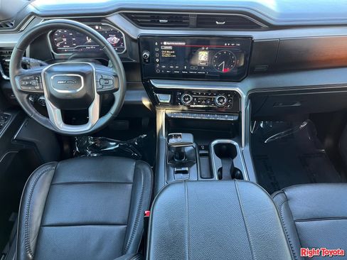 Used 2024 GMC Sierra 1500 Denali w/ Denali Reserve Package AWD/4WD image 15