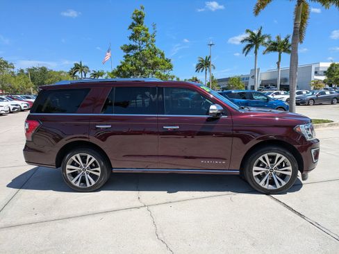Used 2020 Ford Expedition Platinum RWD image 3