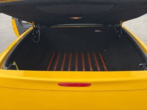 Used 2003 Chevrolet SSR w/ Preferred Equipment Group image 22