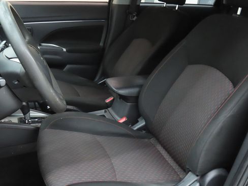 Used 2019 Mitsubishi Outlander Sport ES AWD/4WD image 11