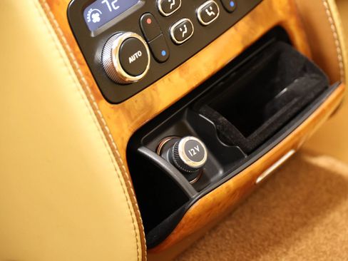 Used 2012 Bentley Flying Spur Flying Spur AWD/4WD image 65