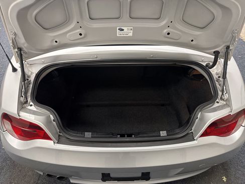 Used 2008 BMW Z4 3.0si RWD image 17