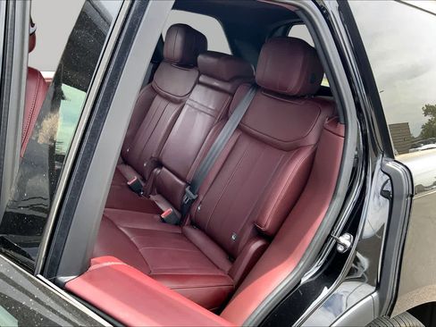 Certified 2024 Land Rover Range Rover SE AWD/4WD image 19
