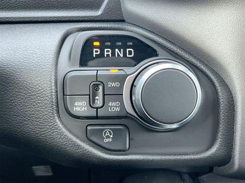 Used 2025 RAM 1500 Tradesman image 31