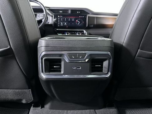 Used 2023 GMC Sierra 1500 Denali AWD/4WD image 22