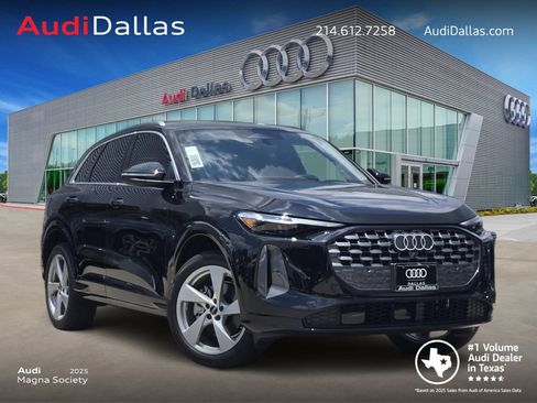 Used 2026 Audi Q5 Premium Plus w/ Premium Plus AWD/4WD image 1