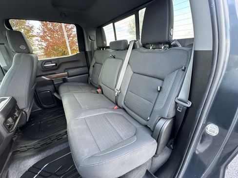 Used 2019 Chevrolet Silverado 1500 RST image 23