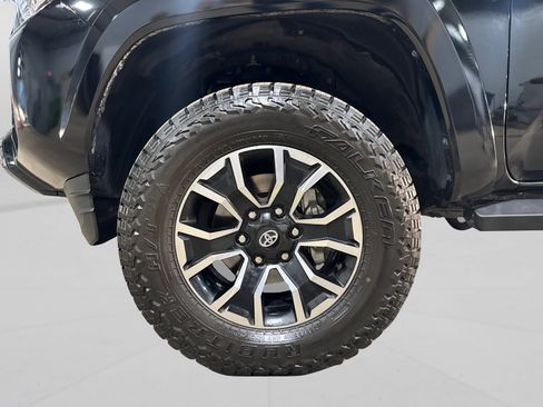 Used 2023 Toyota Tacoma TRD Sport image 51