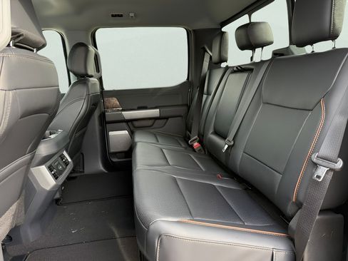 New 2026 Ford F350 Lariat w/ Lariat Ultimate Package image 18