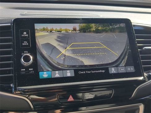 Used 2025 Honda Ridgeline Black Edition image 20