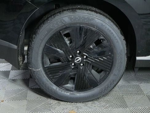 New 2026 Nissan Murano SV image 11