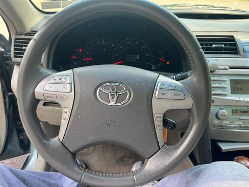 Used 2008 Toyota Camry XLE FWD image 7
