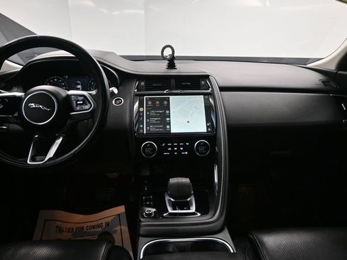 Used 2021 Jaguar E-PACE SE image 31