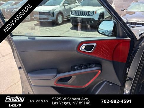 Certified 2024 Kia Soul GT-Line w/ GT-Line Technology Package FWD image 9