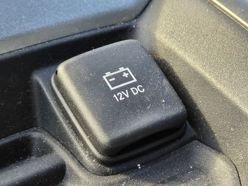 Used 2022 RAM 1500 Big Horn AWD/4WD image 17