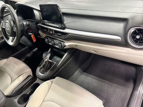 Used 2023 Kia Forte LXS FWD image 27