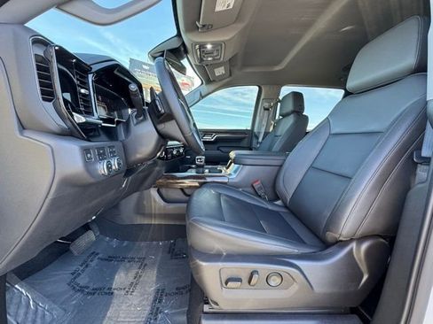 Used 2024 GMC Sierra 1500 Elevation w/ Elevation Premium Package image 25