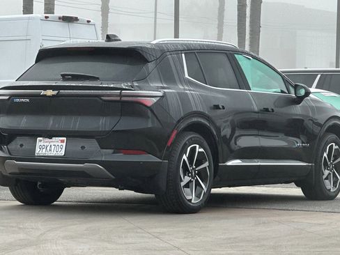 Used 2024 Chevrolet Equinox EV LT w/ LPO, Active Package image 4