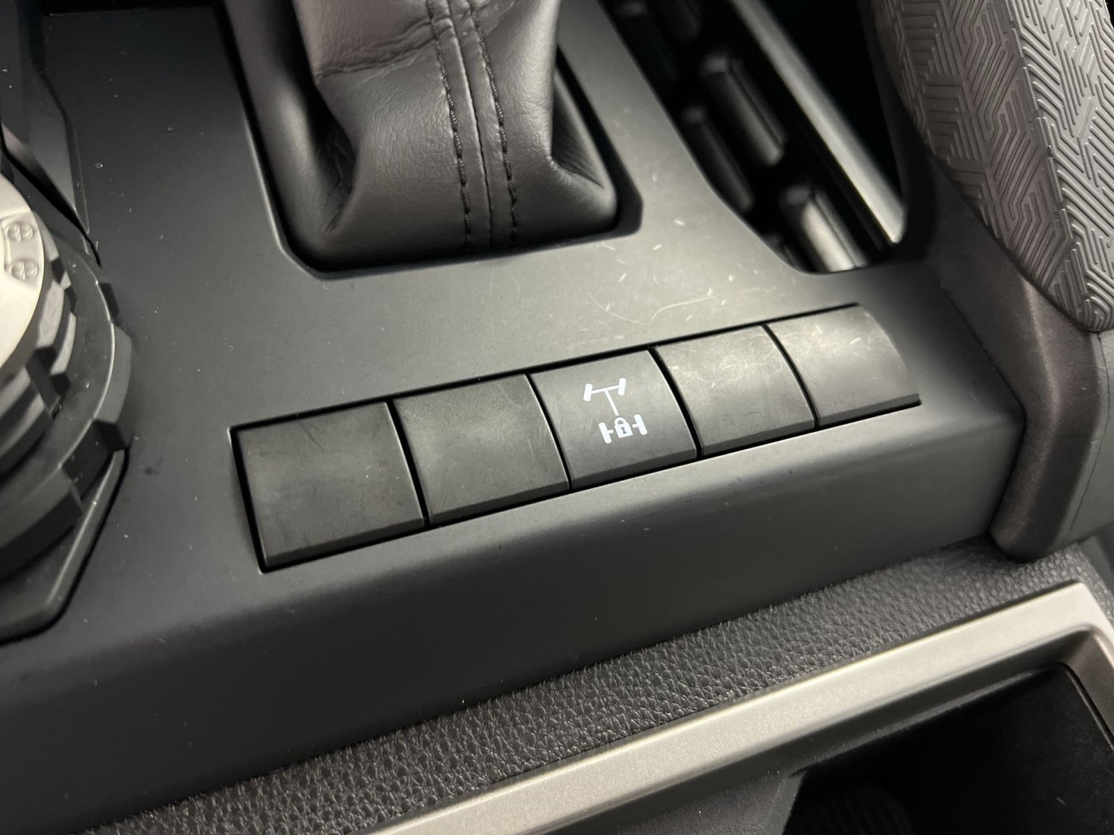 Used 2026 Toyota Tacoma TRD Off-Road AWD/4WD image 31