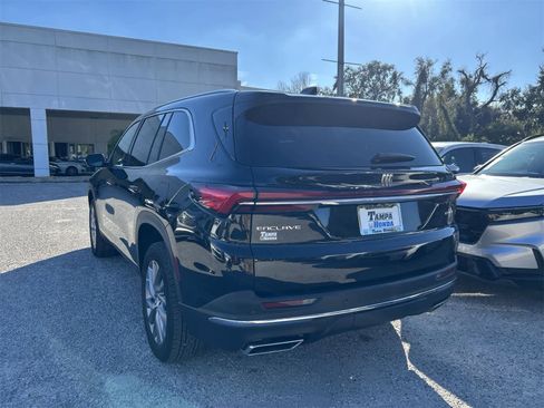 Used 2025 Buick Enclave Preferred image 4