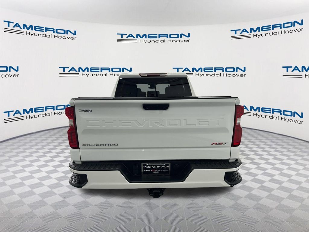Used 2022 Chevrolet Silverado 1500 RST AWD/4WD image 4