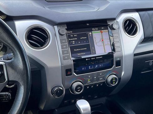 Used 2021 Toyota Tundra Platinum image 7