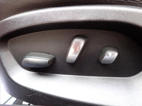 Used 2016 Chevrolet Corvette Z06 w/ 3LZ Preferred Equipment Group image 12