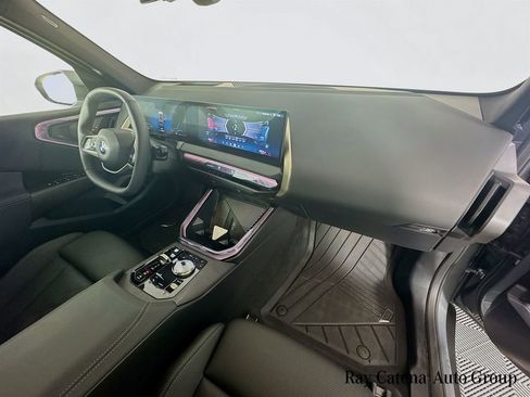 Used 2025 BMW X3 xDrive30i w/ Premium Package image 29