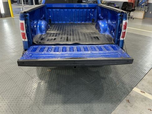 Used 2011 Ford F150 XLT w/ XLT Convenience Pkg image 32