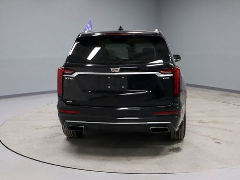 Used 2023 Cadillac XT6 Premium Luxury w/ Technology Package image 10